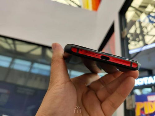 熱點科技再度亮相ChinaJoy，拯救者電競手機Pro成展會焦點